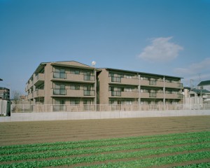 G044-000外観
